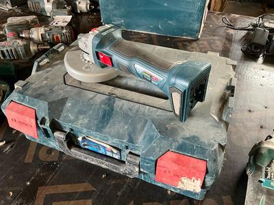 Übersichtsbild von Bosch GWS 18V-7 battery angle grinder
